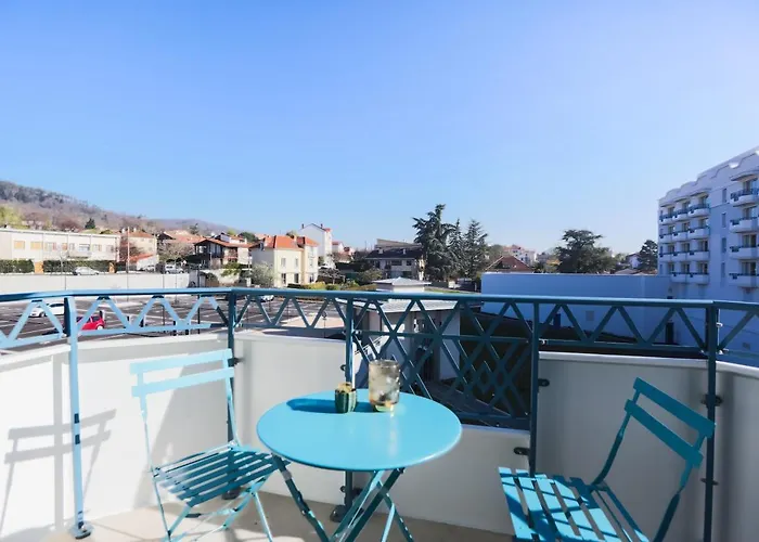 شقة Mitoyenne Aux Thermes Châtel-Guyon